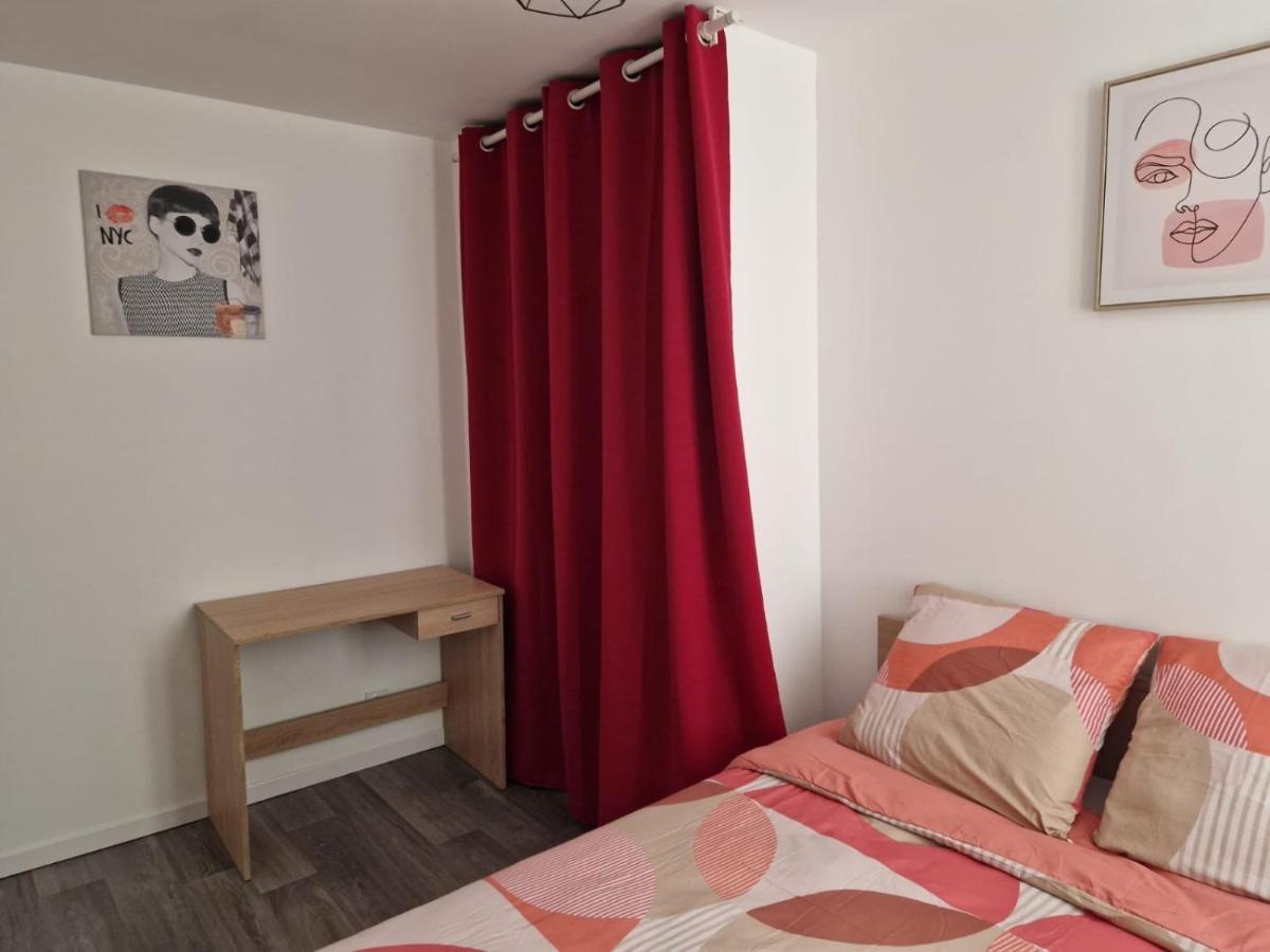 Superbe Appartement - Hypercentre - Rue Madeleine - 6 Personnes Troyes Buitenkant foto